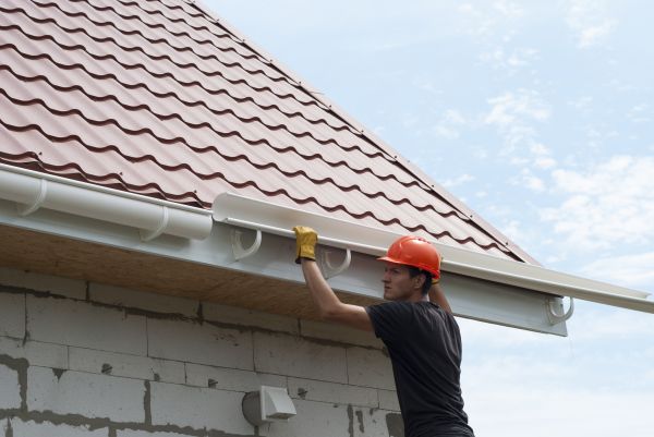 Rain Gutter Repair in Huntersville