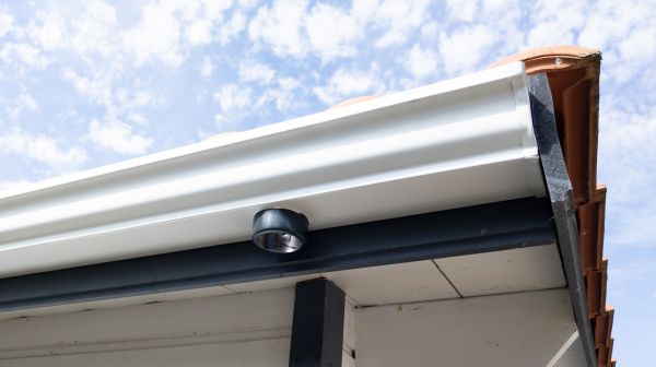 Seamless Gutters Installation in Huntersville