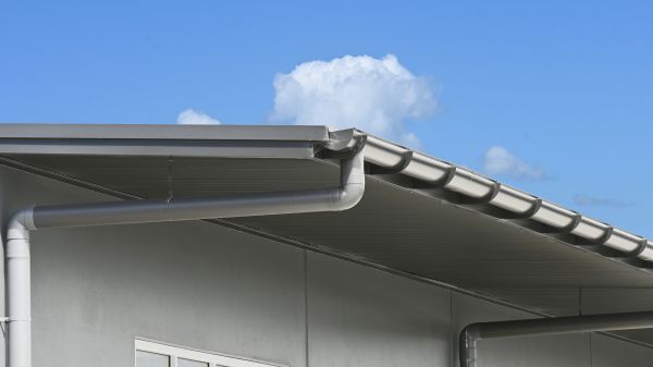 Eavestrough Service in Huntersville